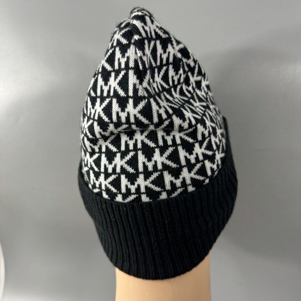 Nwot Michael Kors Knit Beanie Hat View 3